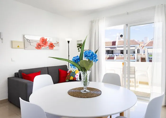 Apartman Home2book Sunny Poolside In Floritas Arona