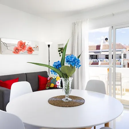 Appartamento Home2book Sunny Poolside In Floritas Arona (Tenerife)