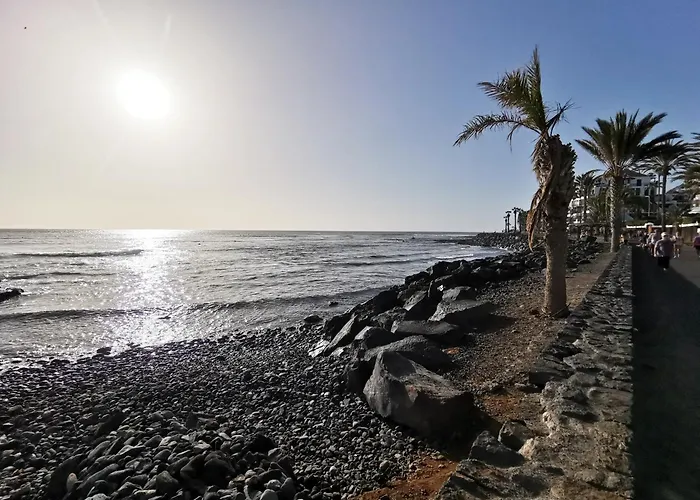 Home2book Sunny Poolside In Floritas דירה *