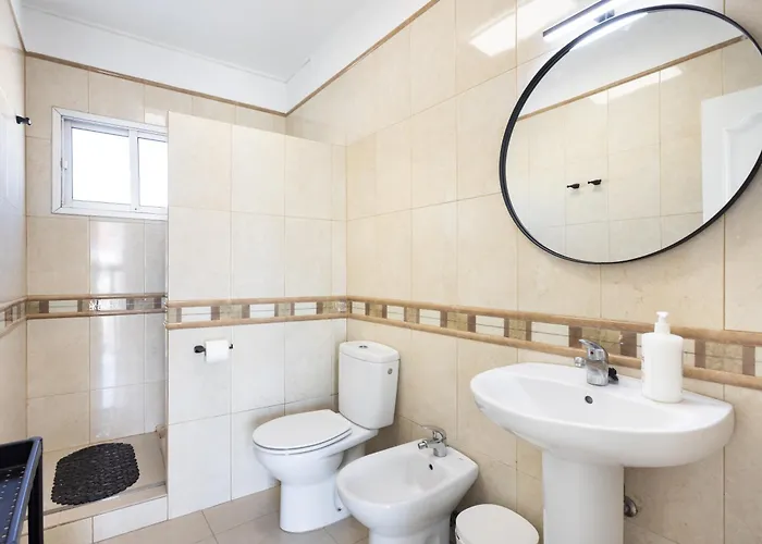 Home2book Sunny Poolside In Floritas דירה